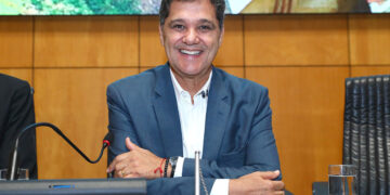 Espírito Santo inaugura primeira Estação de Tratamento de Esgoto sustentável com geração própria de energia solar