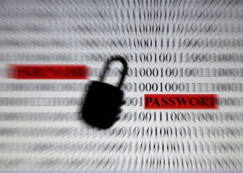 Material do governo ajuda população a se proteger de golpes digitais