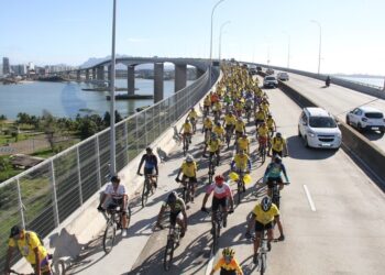 A dois dias do fim do prazo, 7,7 milhões não enviaram declaração do IR