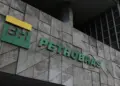 Petrobras implementa desconto no diesel a partir de segunda-feira