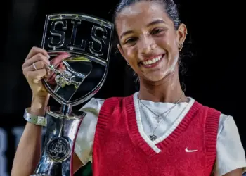Rayssa é campeã da etapa carioca da Liga Internacional de Skate Street