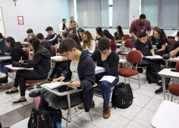 Convocação da lista de espera do Fies no 2º semestre termina na quinta